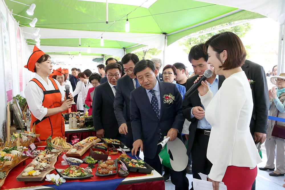 맛있는 집을  찾아라!”..제4회 김해 향토음식 경연대회”개최