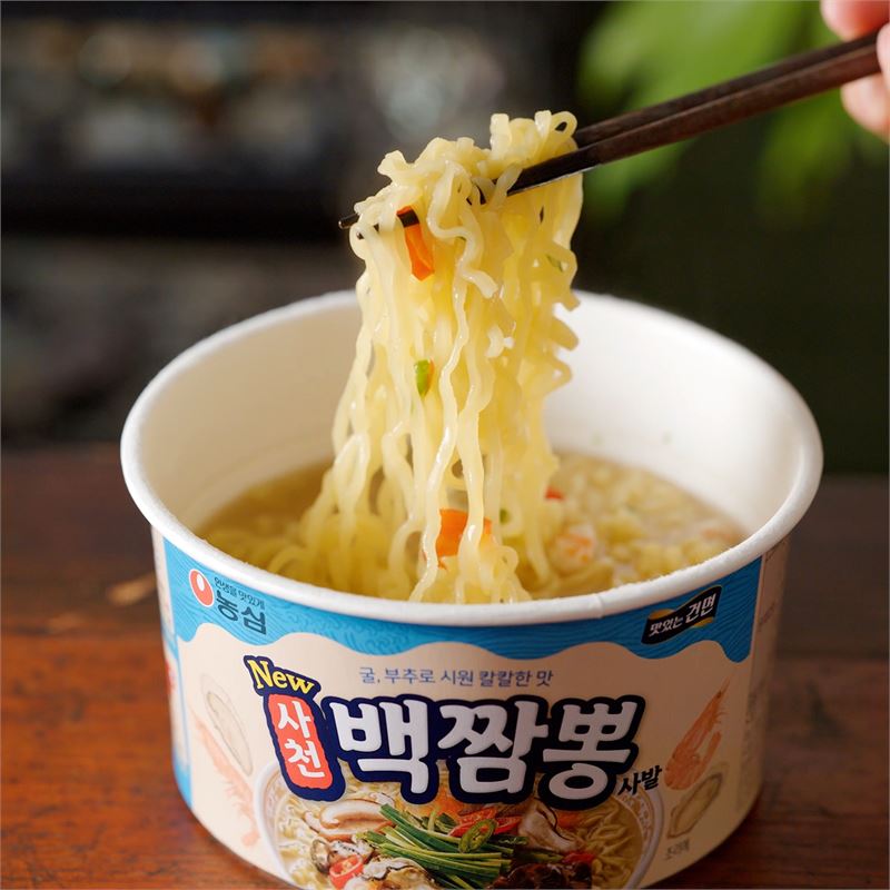 하얀 짬뽕라면, 간편히 즐겨요..농심, ‘사천백짬뽕사발’ 출시