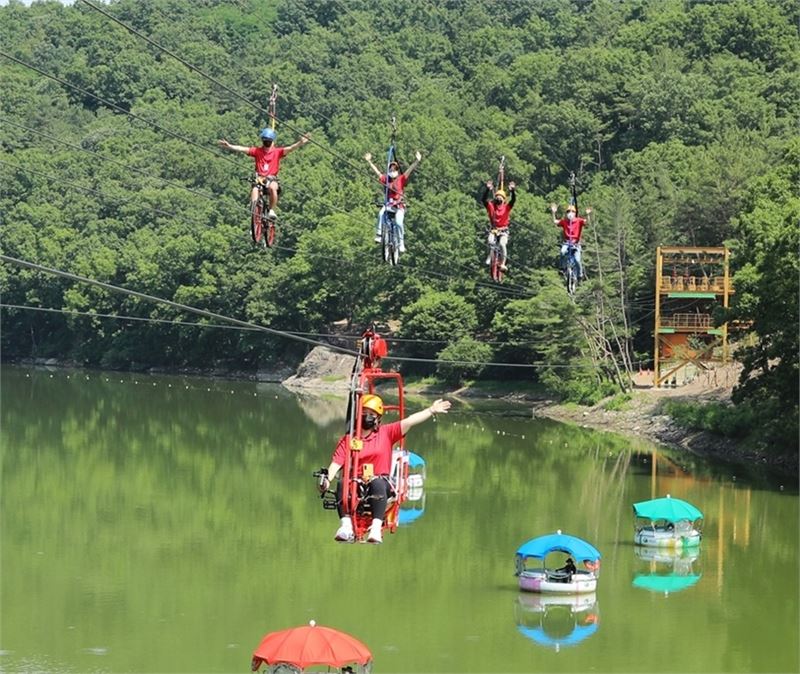 함안군, 입곡군립공원 아라힐링카페 재개장..오는 21일 무빙보트 자전거체험시설 운영