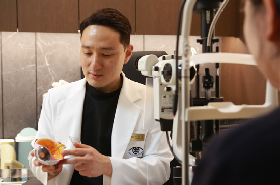봄철 황사로 눈 건강 적신호, 안과에서 알려주는 관리법