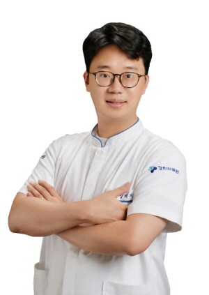 예기치 못한 교통사고, 한의원 치료 통해 후유증 개선할 수 있어
