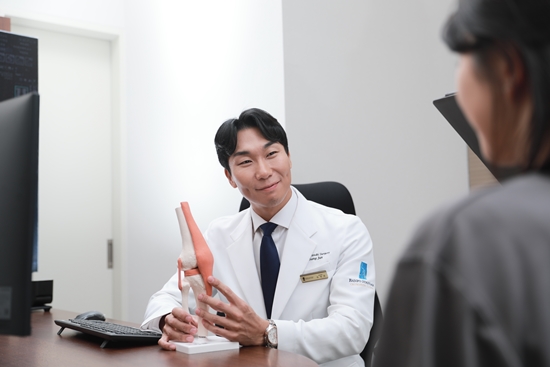 반포스탠다 정형외과, 자가골수 무릎줄기세포 치료 도입
