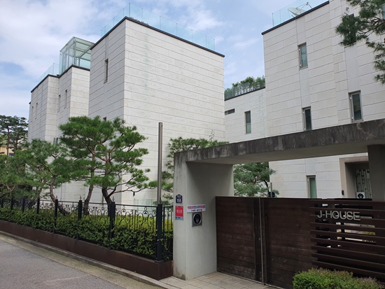 한남더힐 소유 두나무 이석우, 61억 고급빌라 또 샀다