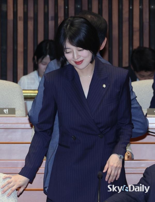 투표용지 부족 사태 규탄하는 국민의힘