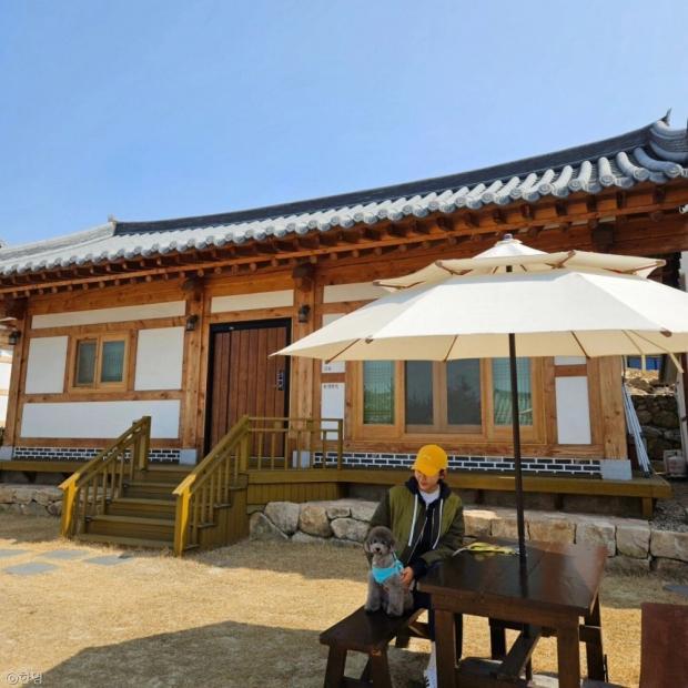 한영♥박군 부부, 반려견 오월이와 문경 여행...이번엔 한옥집이다~