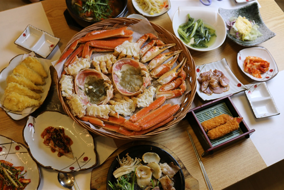 광주로 떠나는 봄나들이 여행, 지역 현지인이 추천하는 대게 맛집 한해물