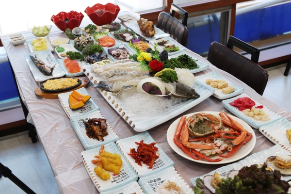 속초동명항맛집 스끼다시 천국, 제대로 구성한 스페셜 모듬회로 푸짐한 한끼 식사