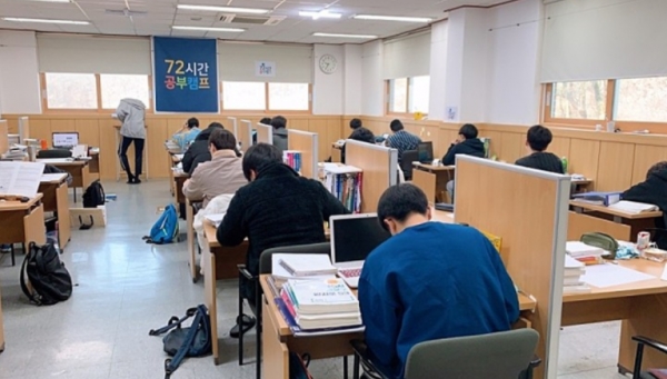 72시간공부캠프 봄방학캠프에서 스스로 공부하는 습관을 들인다