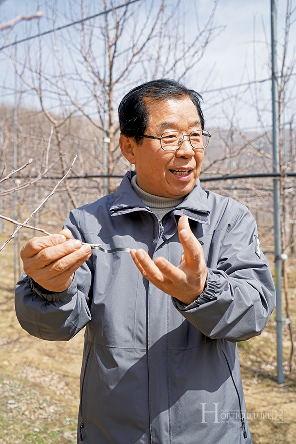 강원도 사과 재배 농가가   경쟁력 갖추도록 노력하겠습니다