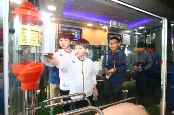 [포토뉴스] 치즈 만들고 스마트 팜 축사도 살펴보고.. 축산 어렵지 않아요