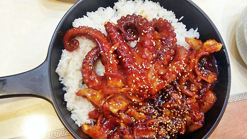 제주도 우도 맛집 인어공주에서 명물 제주돌문어덮밥을 맛보다!