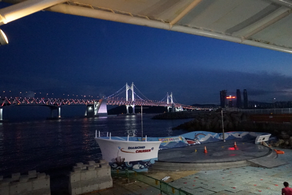 광안리 맛집 조개먹은 춘발이 숯불장어구이, 광안대교를 바라보며 숯불향이 은은하게 배인 장어로 힐링여행