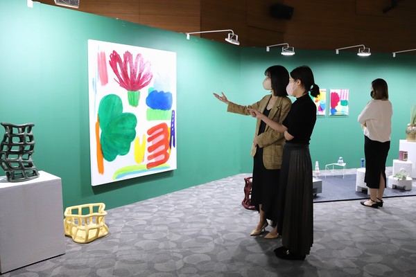 신세계 센텀시티, 가구와 예술의 만남 리빙 아트 페어 개최