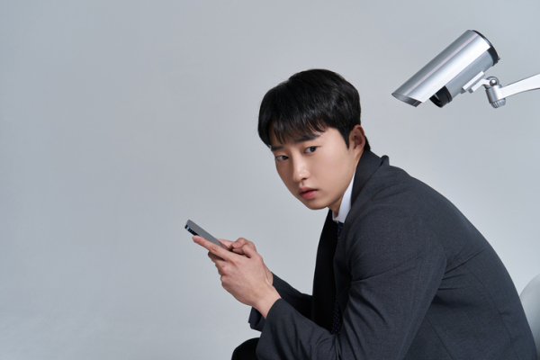 내 '개인 정보'는 모두의 것? 개인 정보 유출 2차 피해 막으려면..