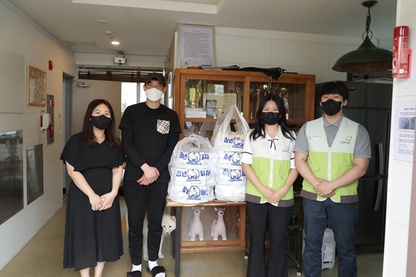 두나무, 아동양육시설에 피자 2500판 기부