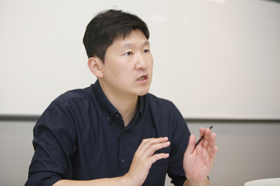 어르신들이 원하는 곳에서 원하는 돌봄 받게 한다