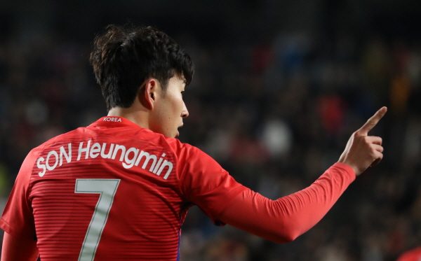 한국, 콜롬비아에 2-1 승리…손흥민 '멀티골'