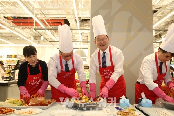 해남군, 이마트에브리데이 절임배추 판촉행사 가져