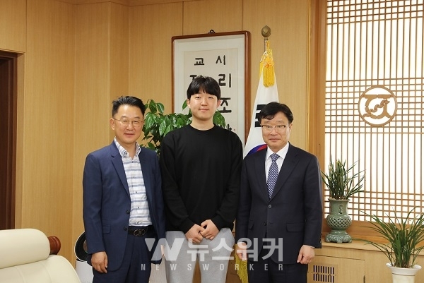 (주)한솔이엔씨 박상욱 대표, 전남대 발전기금 5천만 원 기부