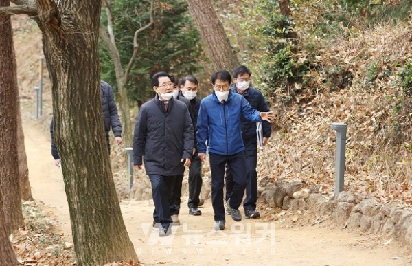 김영록 전남도지사, 강진 가우도 개발사업 현장 방문