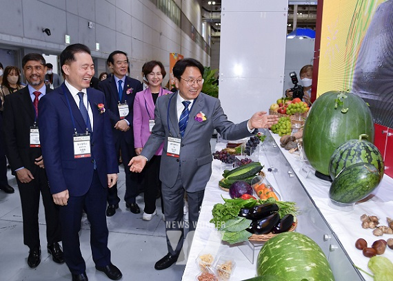 [포토] 강기정 광주광역시장, 2022 광주식품대전 참석