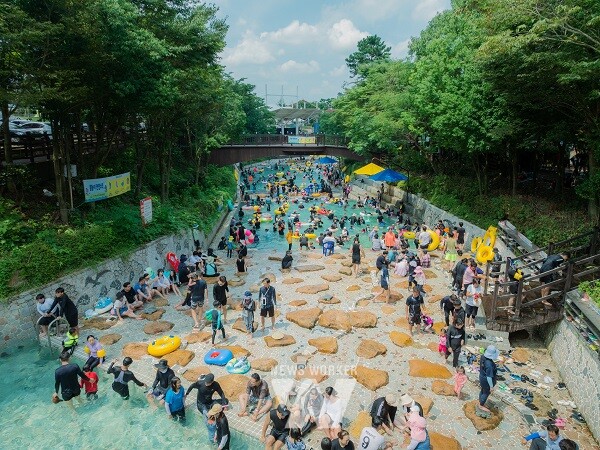 氣찬 피서지... 영암 월출산기찬랜드 물놀이장, 아쉬움속에 폐장