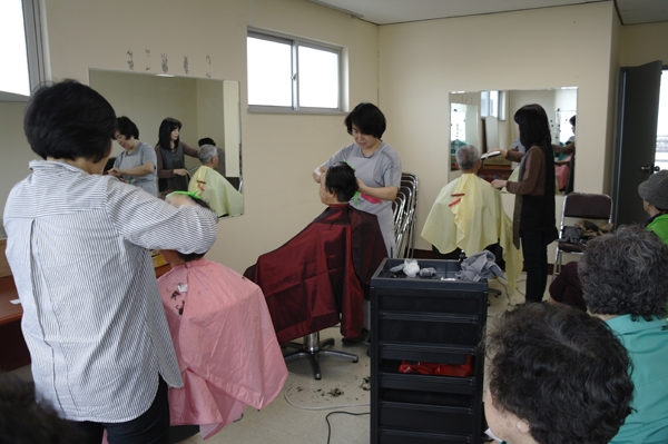 이애란헤어샵, 은성종합사회복지관서 재능기부
