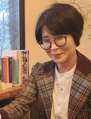 시의 바당에 오물락 빠지다, 김신자 시인 북콘서트