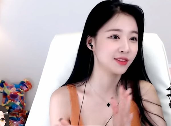 BJ로 변신한 크레용팝 출신 엘린, 유쾌한 입담과 글래머러스한 몸매로 눈길