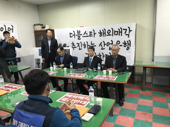 금호타이어 일반직 법정관리 피하려면 해외매각이 최선