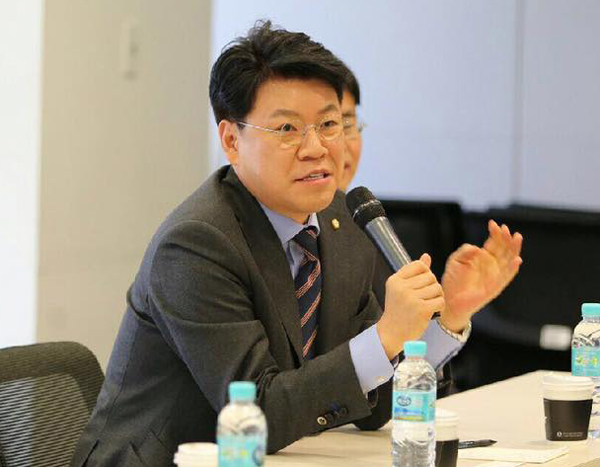 장제원 민병두 의원직 사퇴, 역시나 쇼…국민의 심판 받을 것