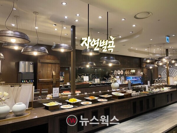 추억의 한식뷔페 부활할까…CJ푸드빌‧신세계푸드 재출점 없다
