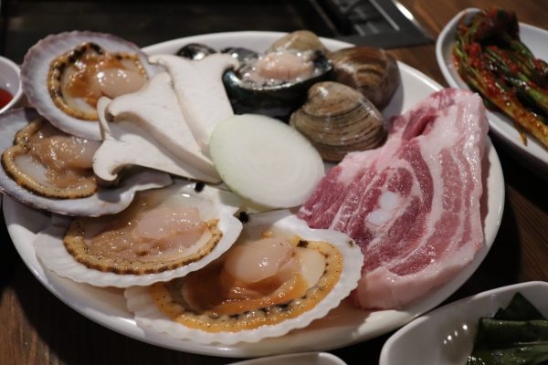 정동진 횟집 보다는 정동진 맛집 고기랑 조개랑