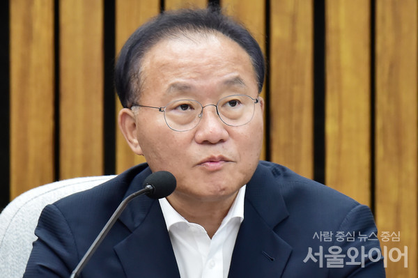 [포토] 윤재옥 학교 급식, 부모 불안 고려 수산물 비중 확대 대상 제외