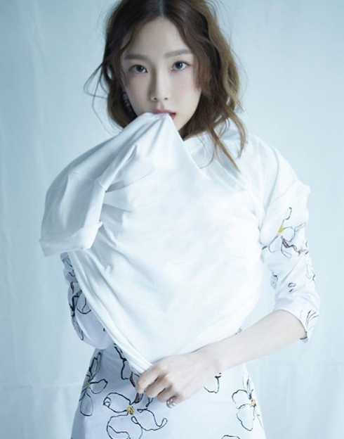 [뉴투포토] 태연 ‘썸띵 뉴’ 컴백.. ‘몽환적 청순미’ 티저 눈길