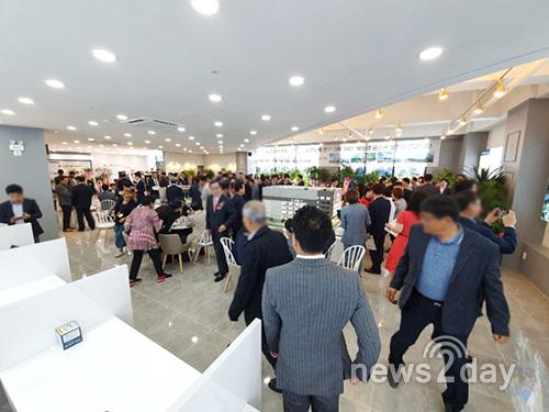 전주 ‘송천동 롯데시네마 파인트리몰’ 복합상가 홍보관 오픈