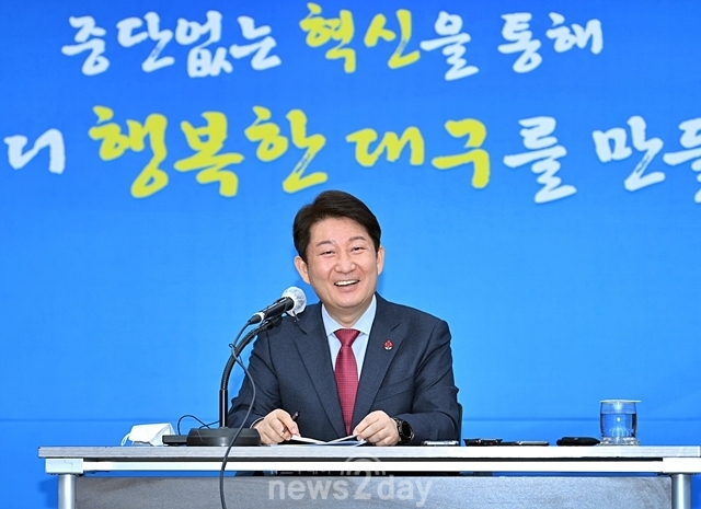 권영진 대구시장 “다시 한번 대구시민 선택 구하겠다”