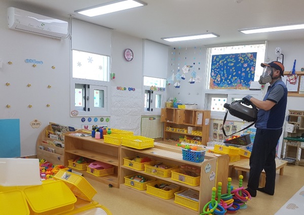 건설현장·견본주택·어린이집... 全방위 방역 나선 건설사들