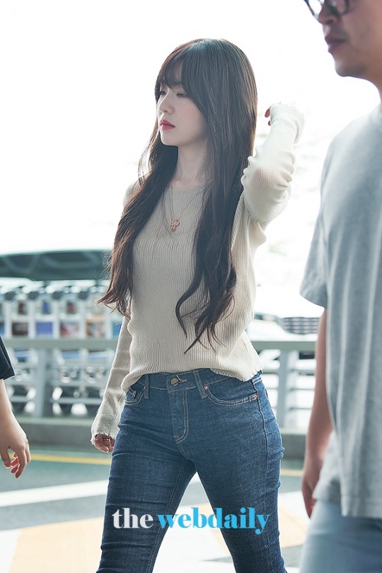 레드벨벳(RedVelvet) 아이린, 헤어스타일 바꿔 봤어요