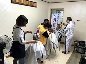 월성동 지역사회보장協 `꼼꼼복지단` 지역 어르신 안방에 따뜻한 사랑 전해