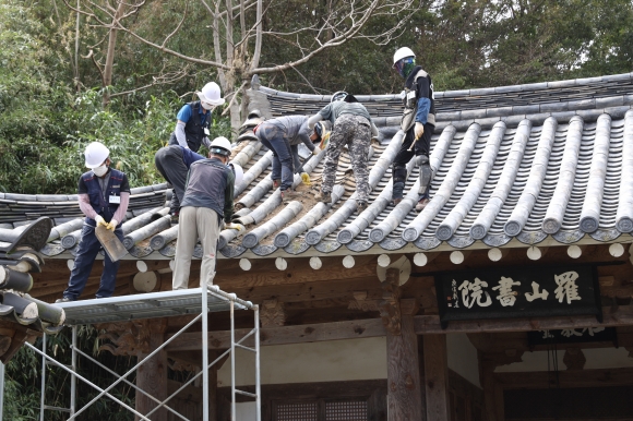 한국문화재돌봄협회, 경주 나산서원 피해복구에 앞장