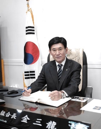 경주 천북농협 로컬푸드직매장 개장 4주년 행사 `대성황`