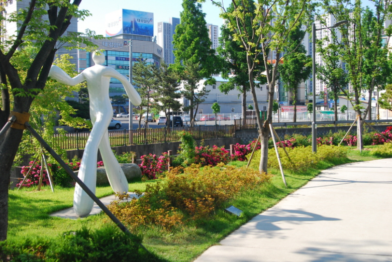 탄소제로 실천 ‘한발짝’, 포항철길숲·해도도시숲 함께 걸어요