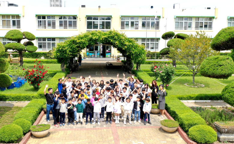 [기획특집] 행복한 작은학교 ② 경주 모량초등학교