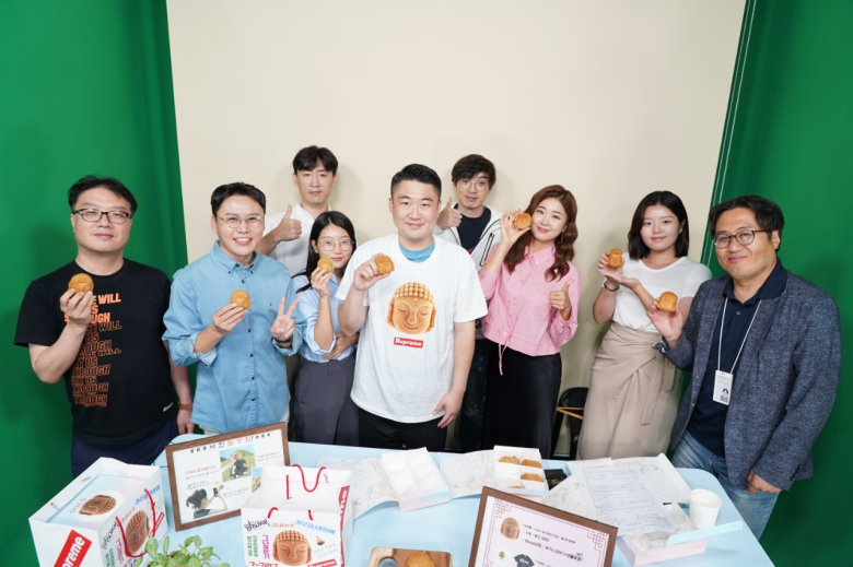 경주 전통시장·소상공인 라이브 커머스 흥행... 주문 폭주