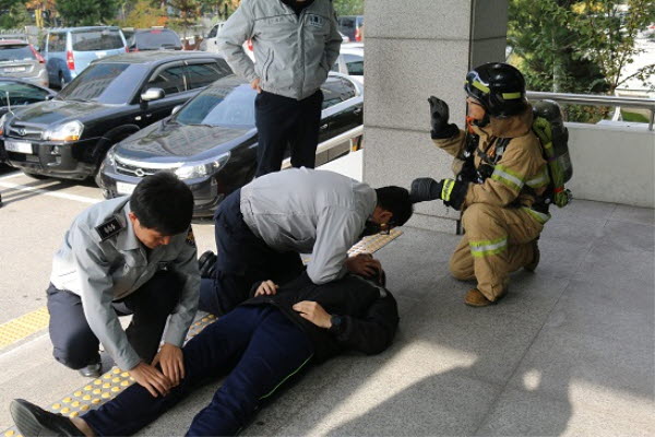  일산동부경찰서, 일산소방서와 합동 겨울철 화재발생 대비 소방훈련 실시 