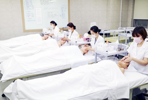  피부미용 전문교육 어떻게 선택하는 게 효과적일까? 