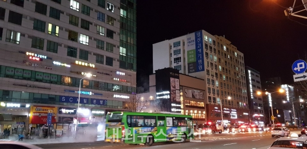 경기도 고양시 3호선 백석역 근처 지역난방공사배관 파열