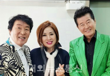 가수 동미, 송대관 vs 태진아 라이벌 콘서트 한판붙자 특별출연