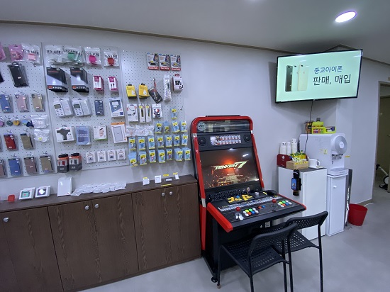 부산서면 아이뉴턴, 아이폰중고폰 1년 보증수리 제공